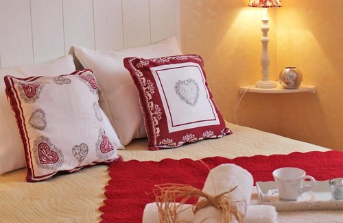 Monlet Ski Chalet | Chalet Le Clos des Sapins by Interhome