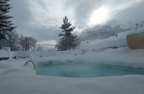 Monetier-les-Bains Ski Chalet | Chalet les Clochettes & Spa Piscine in Monêtier-les-Bains