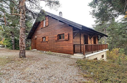 Vallouise Ski Chalet | Chalet Les Carlines