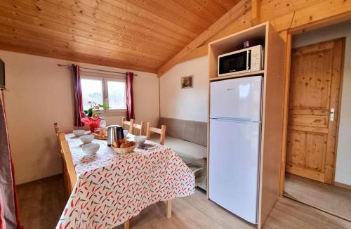 Usson-en-Forez House | Chalet nature avec animaux - 6 pers. - FR-1-496-397