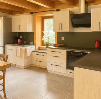 Bras House | Chaleureux appartement dans maison avec terrasse et cadre naturel