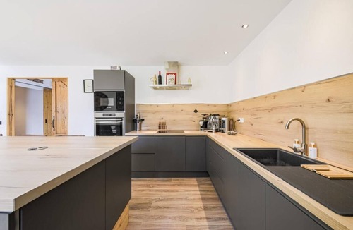 Clelles Apartment | Chaleureux Logement Haut de Gamme en Plein Coeur du Trièves. Animaux Acceptés !