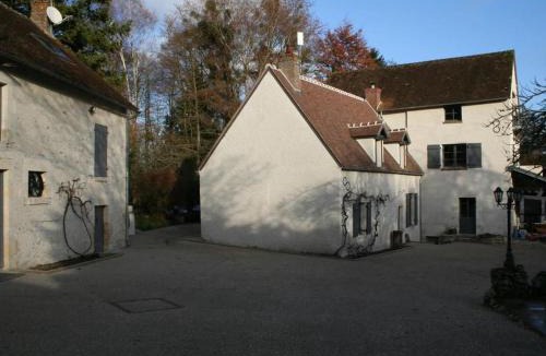 Faverelles Bed & Breakfast | Chambre cosy dans un moulin rénové, cadre champêtre avec piscine, idéal pour nature et randonnées - FR-1-590-283