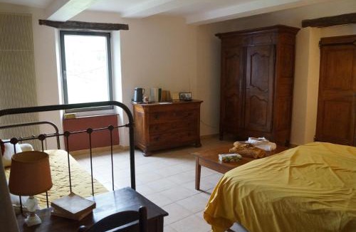 Mialet Bed & Breakfast | Chambre d'Hôte dans MAS proche Anduze Cévennes avec piscine