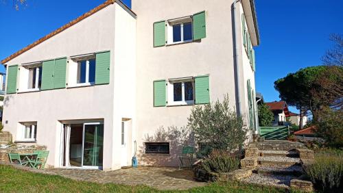 Charly Bed & Breakfast | Chambre d'hôte l'Olivier