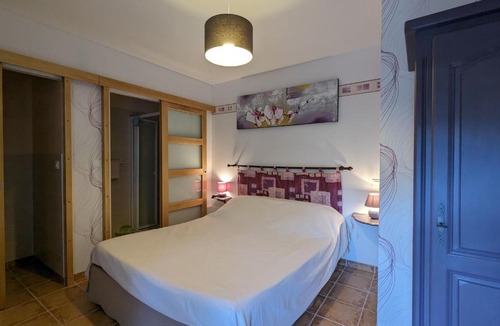 Perassay Bed & Breakfast | Chambre d'hôtes avec jardin, activités familiales et parking sécurisé au cœur du Berry - FR-1-591-448