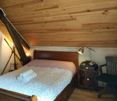 Hennebont Bed & Breakfast | Chambre d'hôtes dans maison éclusière