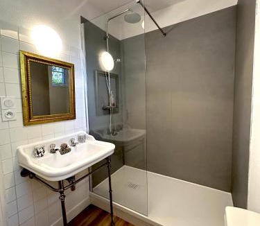 Valognes Bed & Breakfast | Chambre d'hôtes de charme Partager Enregistrer