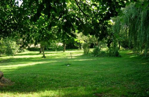 Crezancy-en-Sancerre Bed & Breakfast | Chambre d'hôtes Ermitage Saint Romble