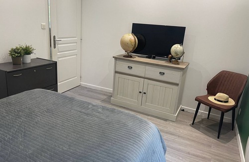 Irvillac Bed & Breakfast | Chambre Dans une Maison Avec Piscine au Calme D'irvillac