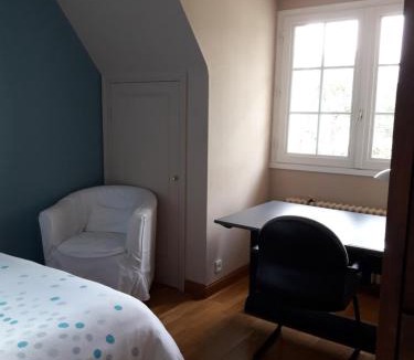 Gouesnou House | Chambre dans villa