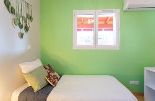 Aroue-Ithorots-Olhaiby Bed & Breakfast | Chambre - Dorine