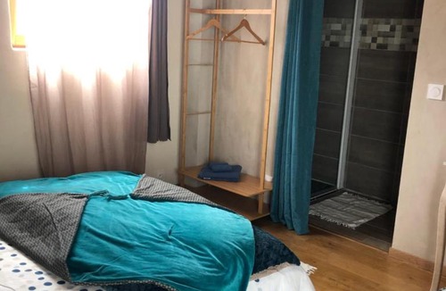 Baden House | Chambre double avec salle de bain privé