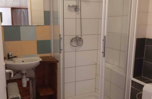 La Motte-d'Aveillans Hotel | Chambre du Chevreuil - 2 people/Auberge LARMUSE