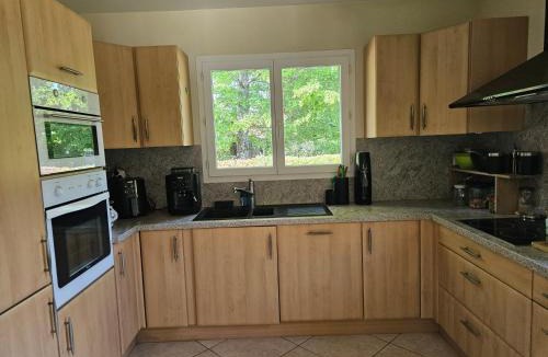 Leognan House | Chambre et sdb privée dans une maison