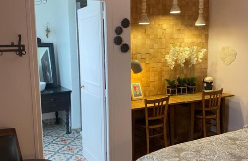 Celon Bed & Breakfast | Chambre et table d'hôte - Domaine de la Besse