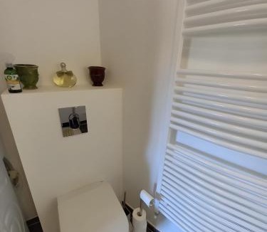 Saint-Germain-de-Calberte Bed & Breakfast | Chambre Ostau la Lutz