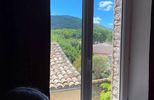 Saint-Hippolyte-du-Fort House | Chambre en Plein Cœur du Village de Saint Hippolyte du Fort