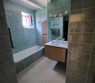 Saint-Laurent-de-Cerdans Bed & Breakfast | chambre ciel et terre et chambre terrasse