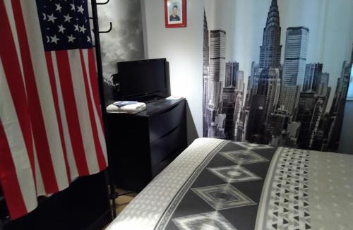 Combs-la-Ville Other | Chambre Grand lit New York