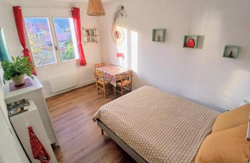 Prades Apartment | Chambre indépendante - accès privé et autonome - proche centre ville