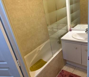 Champs-sur-Marne House | Chambre meublée cuisine 20 minutes de Disneyland 2