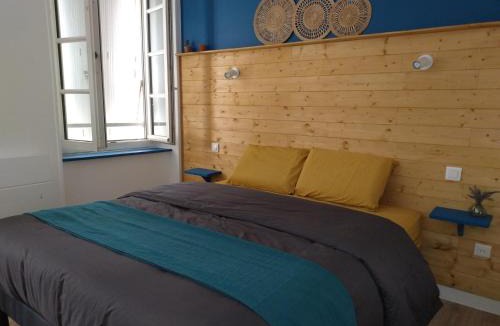 Nerondes Bed & Breakfast | Chambre Nérondes double Le Lion d Or