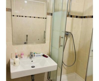 Petit Nanterre House | Chambre privée - spacieuse et lumineuse chez l'habitant
