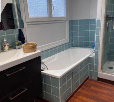 Funay - Bruyeres House | Chambre proche circuit 4 personnes
