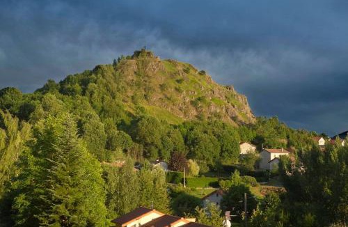 Saint-Germain-Laprade Bed & Breakfast | Chambre "Tout en photo", Les Ozeilles