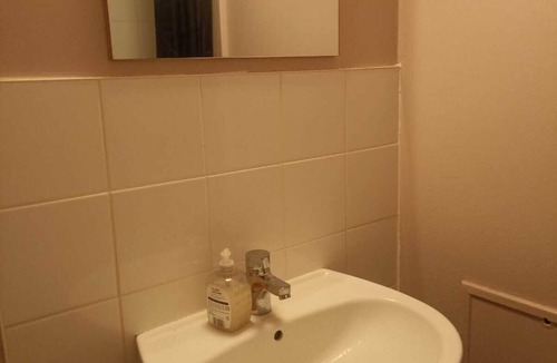 Bezons House | Chambre Zen – Porte Verte 3 🇫🇷