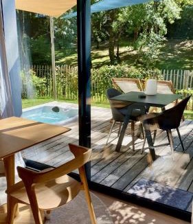 Albi House | Chambres avec Jacuzzi privatif - Kassiopée Bed & Spa