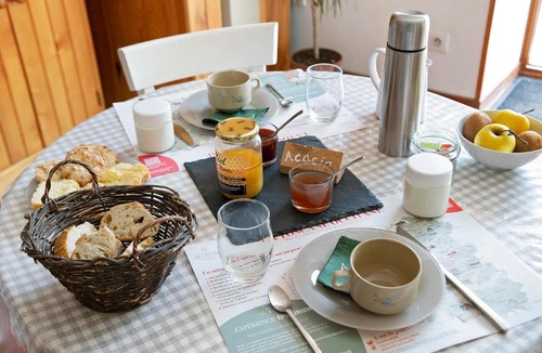 Castelnau-de-Montmiral Bed & Breakfast | Chambres D'hôtes La Boriette