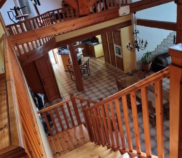 Marcilloles House | Chambres d'hôte en pleine campagne, accès piscine