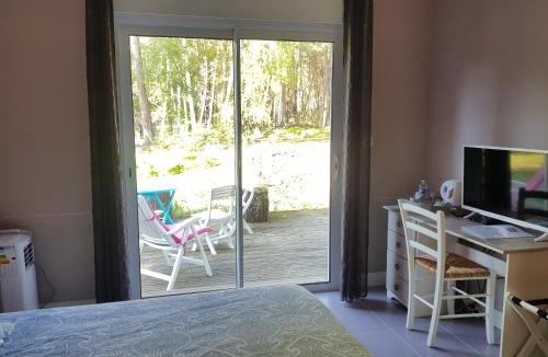 Ruaudin Bed & Breakfast | Chambres d'hôtes Chez Valérie à 5km du circuit des 24h
