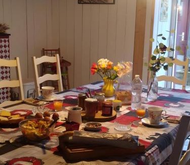 Plouigneau Bed & Breakfast | Chambres d'hôtes - La Bohème