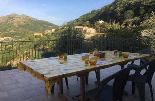 Aizac Bed & Breakfast | Chambres d'hôtes Le Volcan d'Aizac