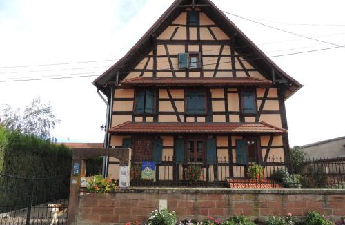 Schillersdorf Bed & Breakfast | Chambres d'Hôtes S'burehiesel