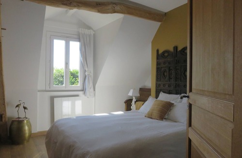 Saint-Brisson-sur-Loire House | Chambres d'Hôtes L'Echappée Belle