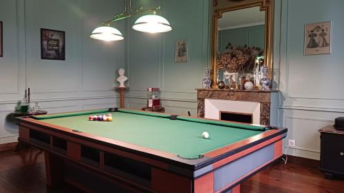 Saint-Laurent-des-Autels House | Chambres d'hôtes Le Griffon 1855