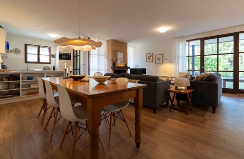 Salles Villa | Champagne 6p - Three Bedroom Villa, Sleeps 6