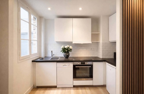 8th Arrondissement Apartment | Champs-Elysées - Prestige flat with lift Matignon
