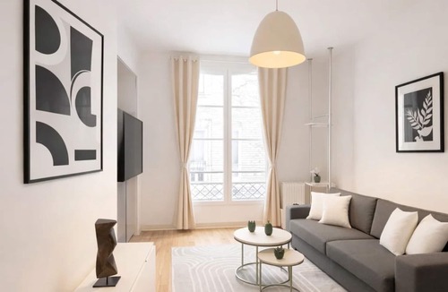 8th Arrondissement Apartment | Champs-Elysees stunning family flat