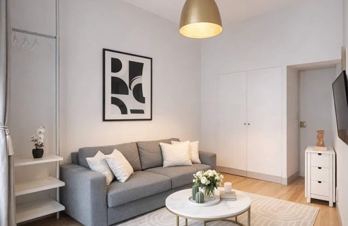 8th Arrondissement Apartment | Champs-Elysees stunning family flat