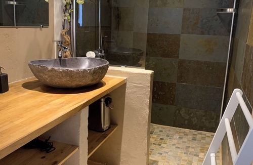 Rosieres House | Chanvre - Escape and well-being with a private Jacuzzi