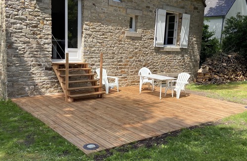 Kerfany-les-Pins House | Character house 150 m from the beach and 50 m from the BELON river.