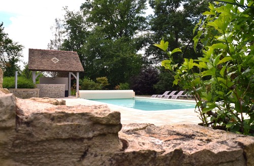 Meursanges House | Charm Attitude building with swimming pool 5 * very close Beaune