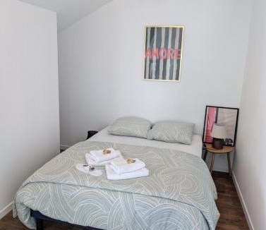 Maure-de-Bretagne Apartment | Charmant appartement en plein centre ville