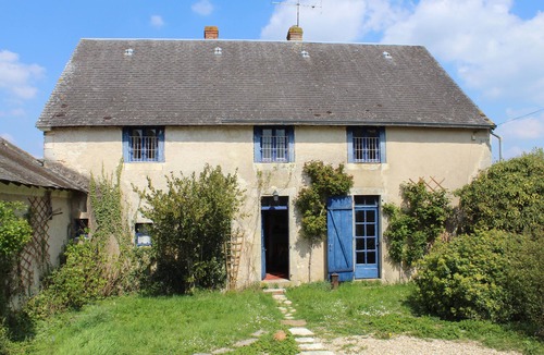 Saint-Maur House | Charmant Cottage, Entouré de Nature et Chevaux Dans le Berry