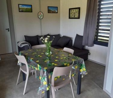 Saubrigues Ski Chalet | Charmant Cottage